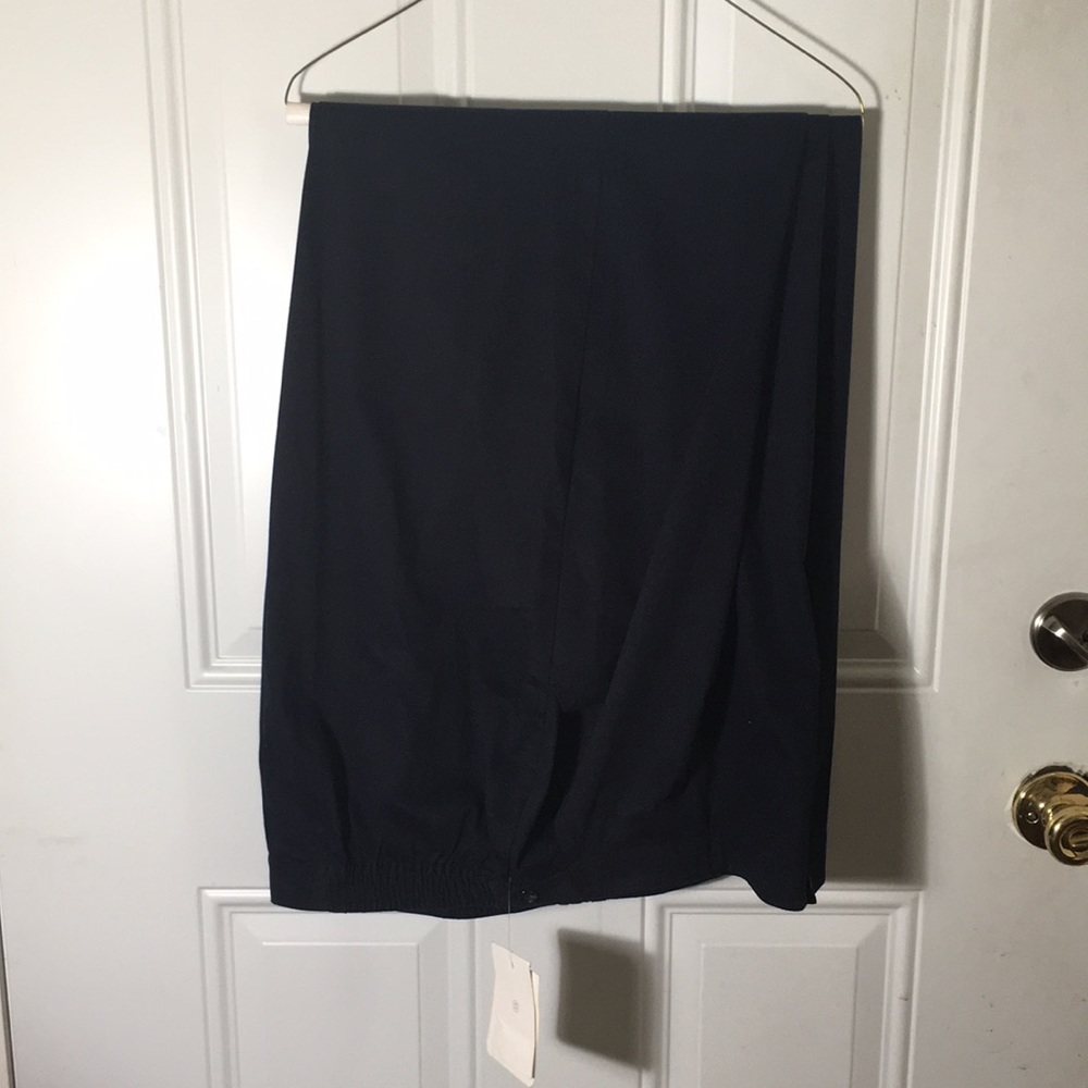 Elisabeth by Liz Claiborne Liz Sport navy blue zip & button front slacks size 24